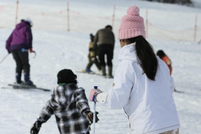 忘れられない雪の冒険：スキーツアーで体験する極上の冬旅